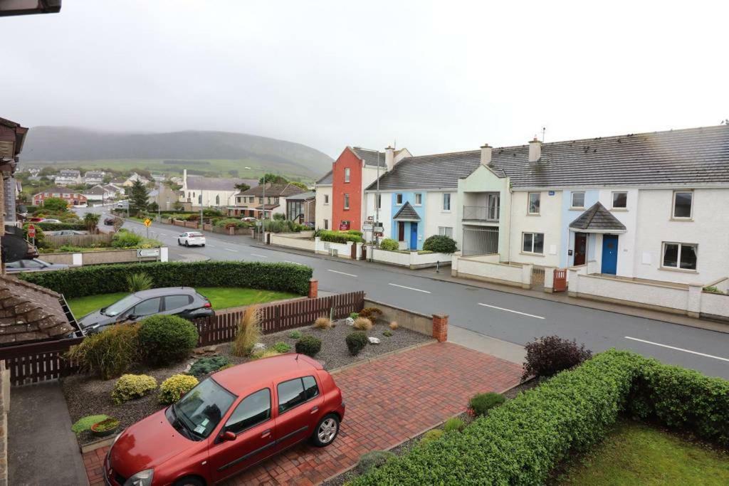 Strandhill Home, One Minute From The Beach And Pubs Eksteriør billede