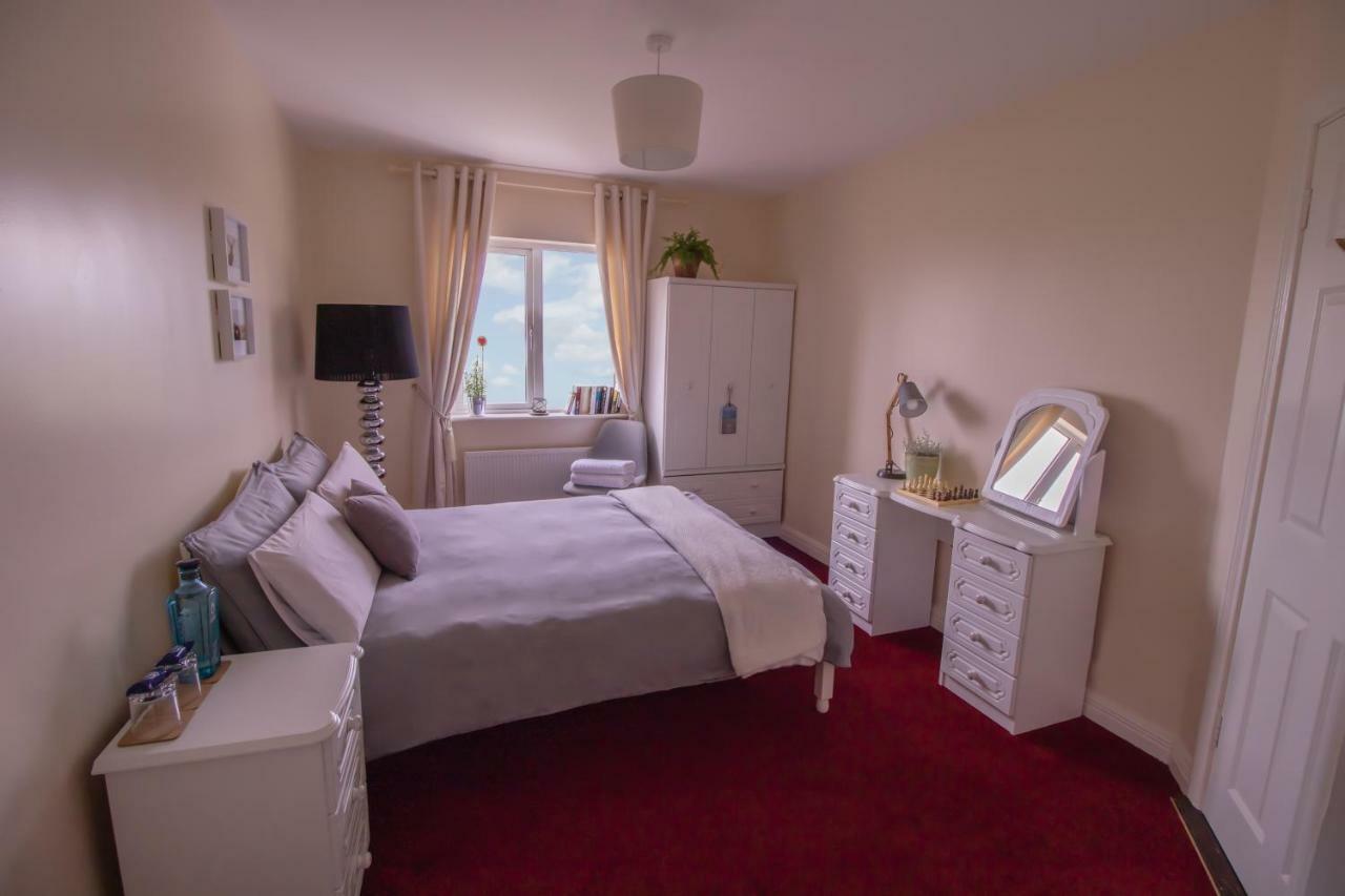 Strandhill Home, One Minute From The Beach And Pubs Eksteriør billede