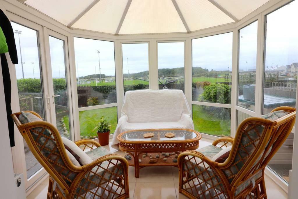 Strandhill Home, One Minute From The Beach And Pubs Eksteriør billede